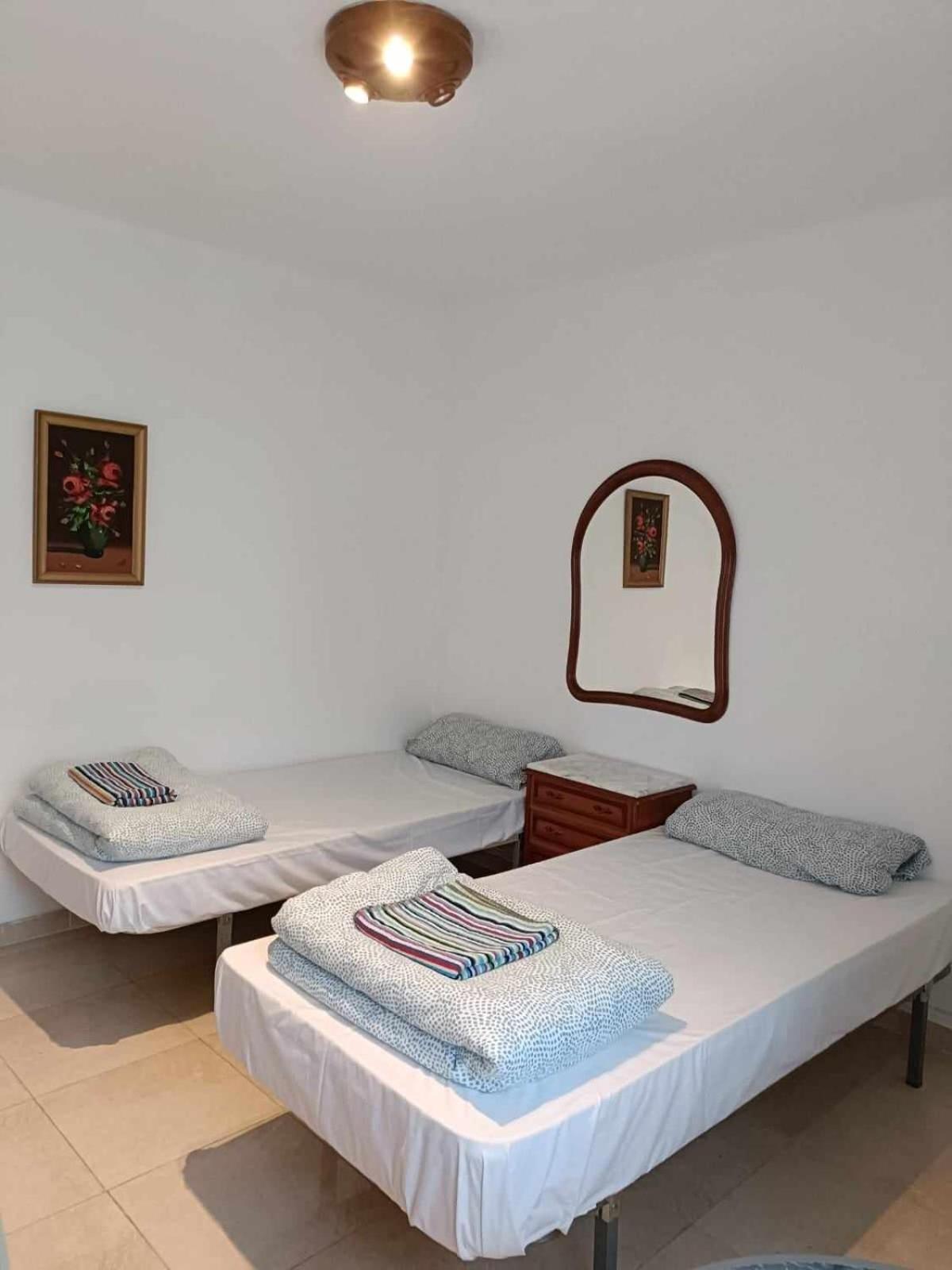 Апартаменты 24 D-Habitacion En Piso Сан-Висенте-дель-Распеч Экстерьер фото
