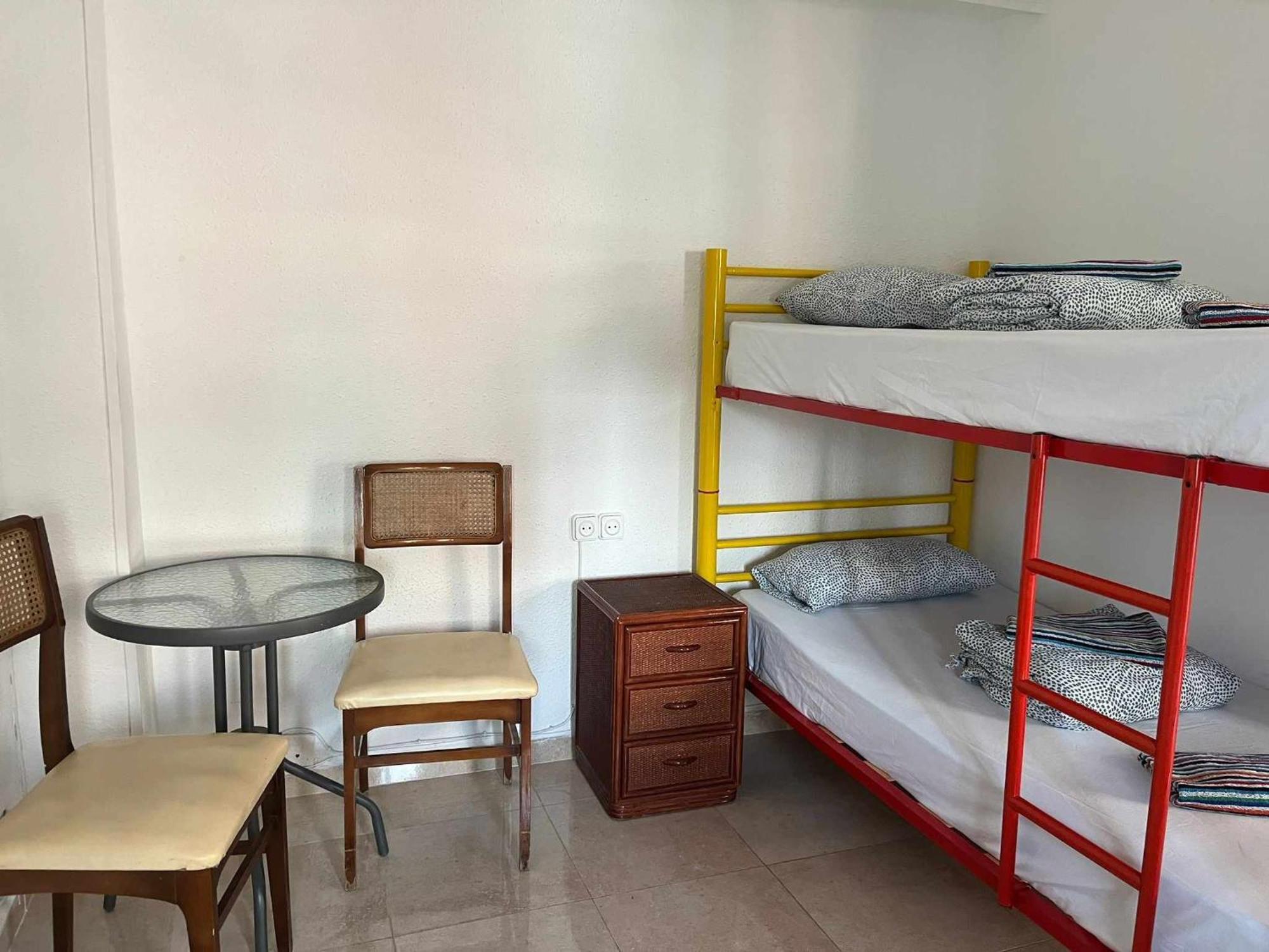 Апартаменты 24 D-Habitacion En Piso Сан-Висенте-дель-Распеч Экстерьер фото