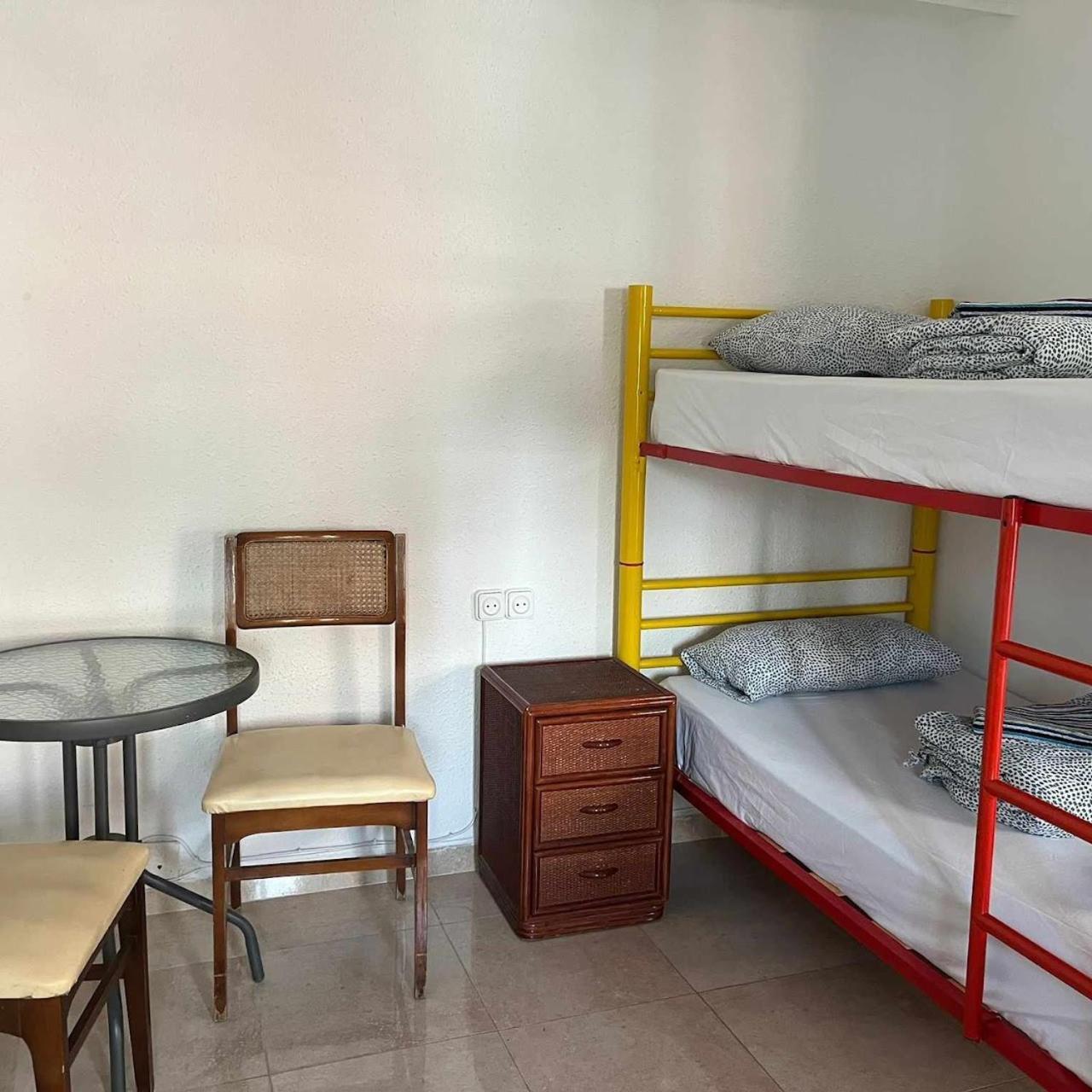 Апартаменты 24 D-Habitacion En Piso Сан-Висенте-дель-Распеч Экстерьер фото